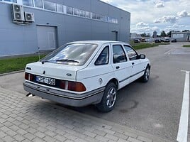 Ford Sierra 1984 г Хэтчбек