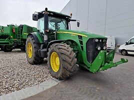 John Deere 2011 y Tractor