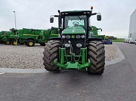 John Deere 2011 y Tractor