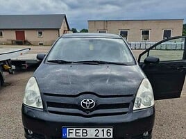 Toyota Corolla Verso 2005 m dalys