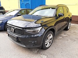 Volvo XC40 Visureigis / Krosoveris 2024