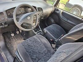 Opel Zafira 2002 г запчясти