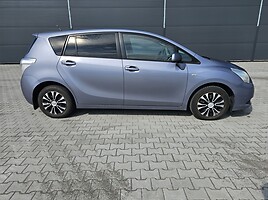 Toyota Verso D-4D Premium 7os 2010 г