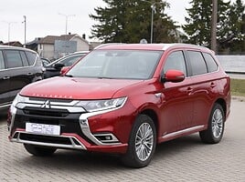 Mitsubishi Outlander Visureigis / Krosoveris 2019