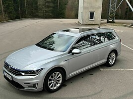 Volkswagen Passat B8 GTE 2017 г