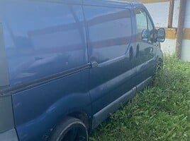 Opel Vivaro I 2004 y parts