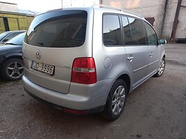 Volkswagen Touran 2008 г запчясти