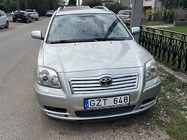 Toyota Avensis II D-4D Sol 2005 m