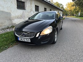 Volvo S60 II 2011 г