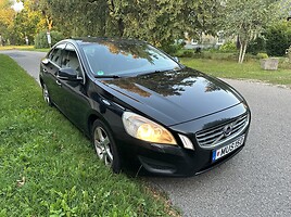 Volvo S60 II 2011 г