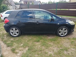 Toyota Auris 2008 m dalys