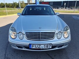 Mercedes-Benz E 220 2003 г Седан