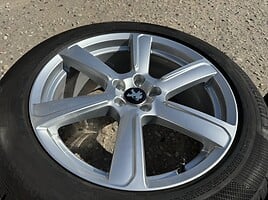 Peugeot Siunciam, 8J ET42 light alloy R19 rims