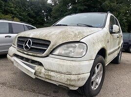 Mercedes-Benz Ml 270 W163 2000 m dalys