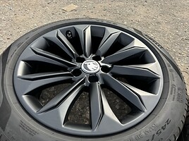 Skoda Siunciam, 8J ET26 light alloy R18 rims