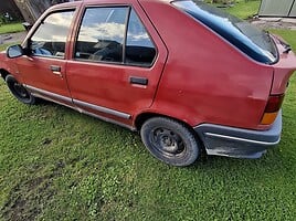 Renault 19 1990 y Hatchback