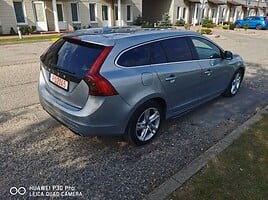 Volvo V60 2013 m Universalas