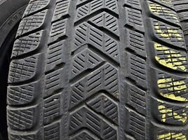 Pirelli Scorpion  winter R21 