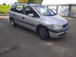 Opel Zafira 16V Comfort 2002 г