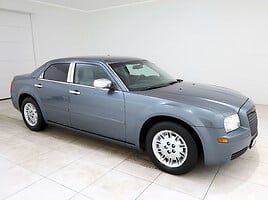 Chrysler 300C Sedanas 2005