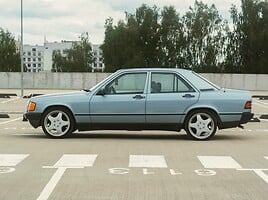 Mercedes-Benz 190 1985 г Седан