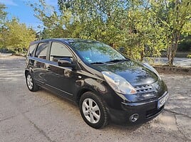 Nissan Note 2009 y Hatchback