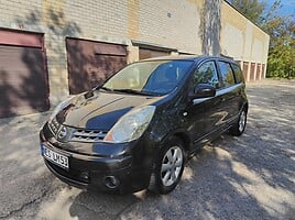 Nissan Note 2009 y Hatchback