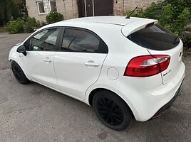 Kia Rio 2012 y parts