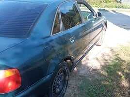 Audi A4 1995 г Седан