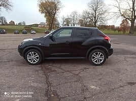 Nissan Juke 2010 г Внедорожник / Кроссовер