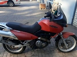 Touring / Sport Touring Suzuki XF 1999 y parts