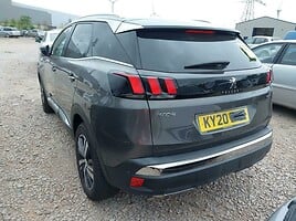 Peugeot 3008 2017 г запчясти