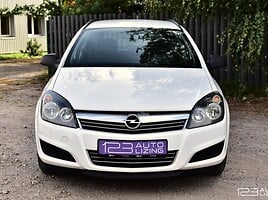 Opel Astra 2010 г Универсал