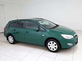 Opel Astra Universalas 2011