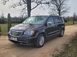 Chrysler Town & Country VVT 2015 m