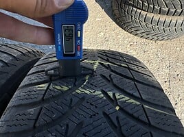 Michelin Siunciam, 4-5mm R16 зимние шины для автомобилей