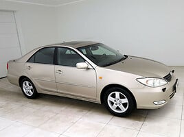 Toyota Camry Sedanas 2004