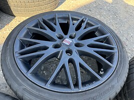 Seat Siunciam, 8J ET44 light alloy R18 rims