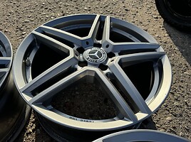 Mercedes-Benz Siunciam, 8J ET48 light alloy R18 rims