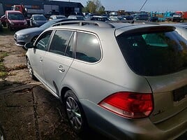 Volkswagen Golf 2010 г Универсал