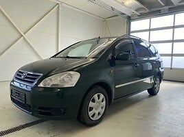 Toyota Avensis Verso 2.0 Vienatūris 2001