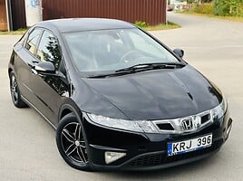 Honda Civic 2006 г Хэтчбек