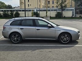 Alfa Romeo 159 JTDM Distinctive 2010 y