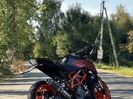 KTM Duke 2022 г Классический / Streetbike мотоцикл