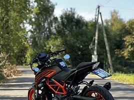 KTM Duke 2022 г Классический / Streetbike мотоцикл