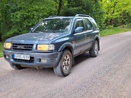 Opel Frontera 2000 г Внедорожник / Кроссовер