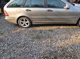 Mercedes-Benz C 220 2004 y parts