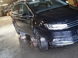 Volkswagen Touran 2016 m dalys