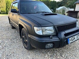 Subaru Forester 10600 2000 y