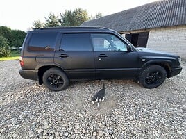 Subaru Forester 10600 2000 y